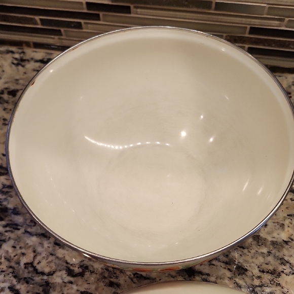 Kobe Kitchen 80's Vintage Strawberry Enamelware Mixing Bowls  set of 2 - Picture 4 of 8